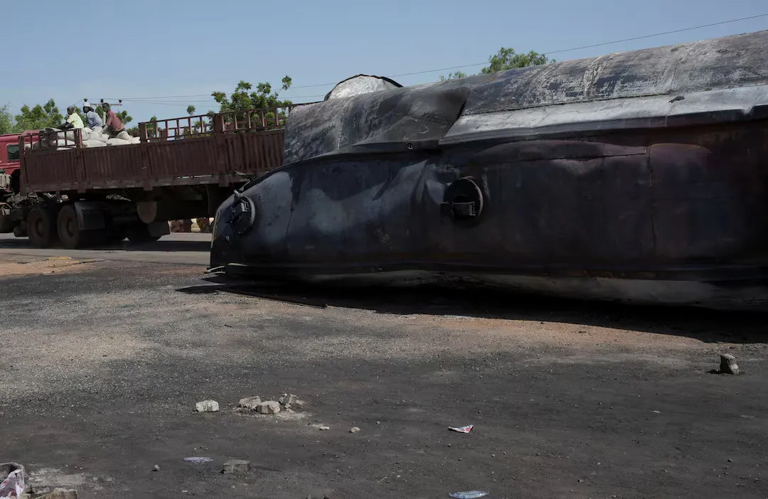 Вибух паливного танкера в Нігерії: загинули щонайменше 147 осіб